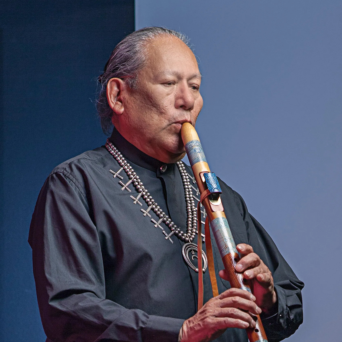 Nakai - 1_1 -1 R. Carlos Nakai playing a native american flute